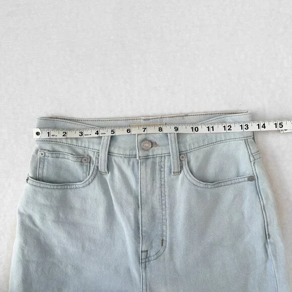 Madewell "The Mom Jean" Light Wash - Size 25 (0, 2, XS) (Like New) - Picture 5 of 9